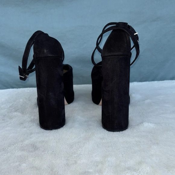 EUC SCHUTZ LUAN Women’s Shoes Black Velvet Platform Pumps Size 8.5 - Picture 4 of 7